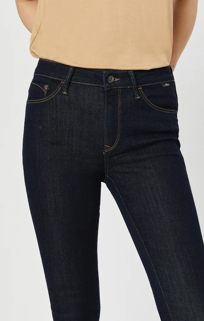 ALISSA SUPER SKINNY JEANS IN RINSE SUPERSOFT - Image 5
