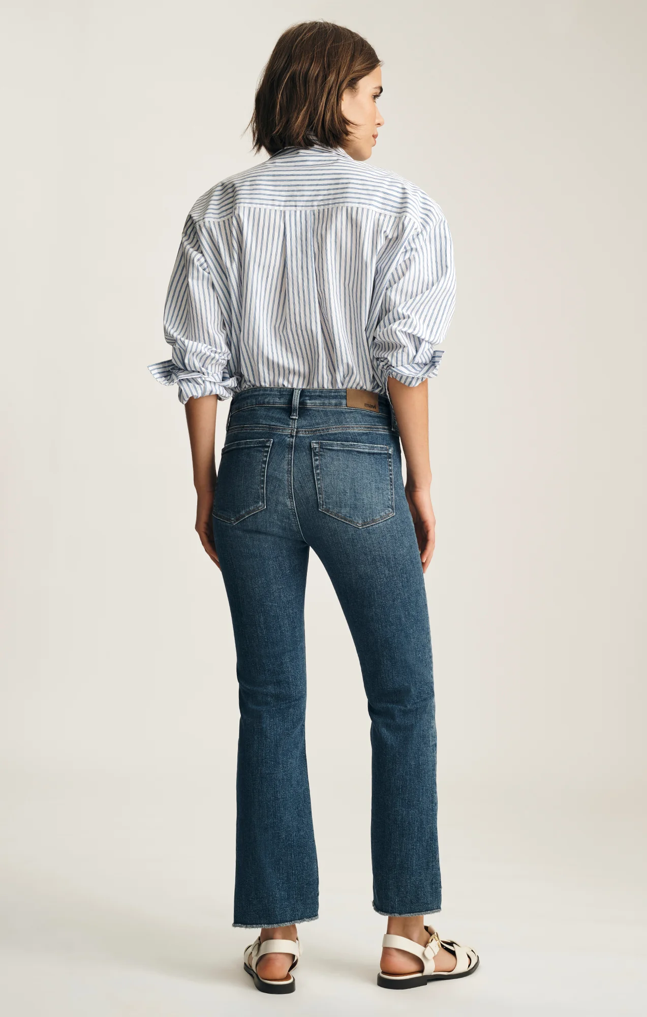 ANIKA CROPPED FLARE IN DARK BRUSHED FLEX BLUE - Image 4