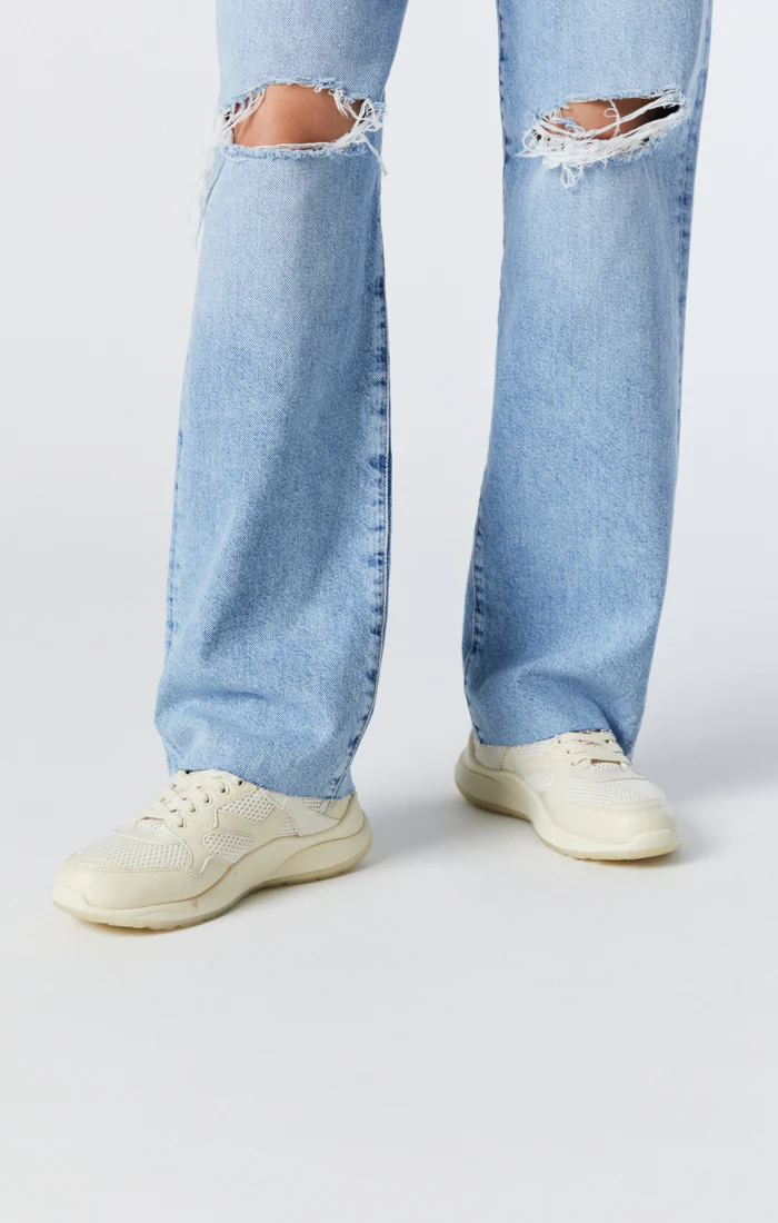 BARCELONA WIDE LEG JEANS IN LIGHT RIPPED ORGANIC BLUE - Image 6