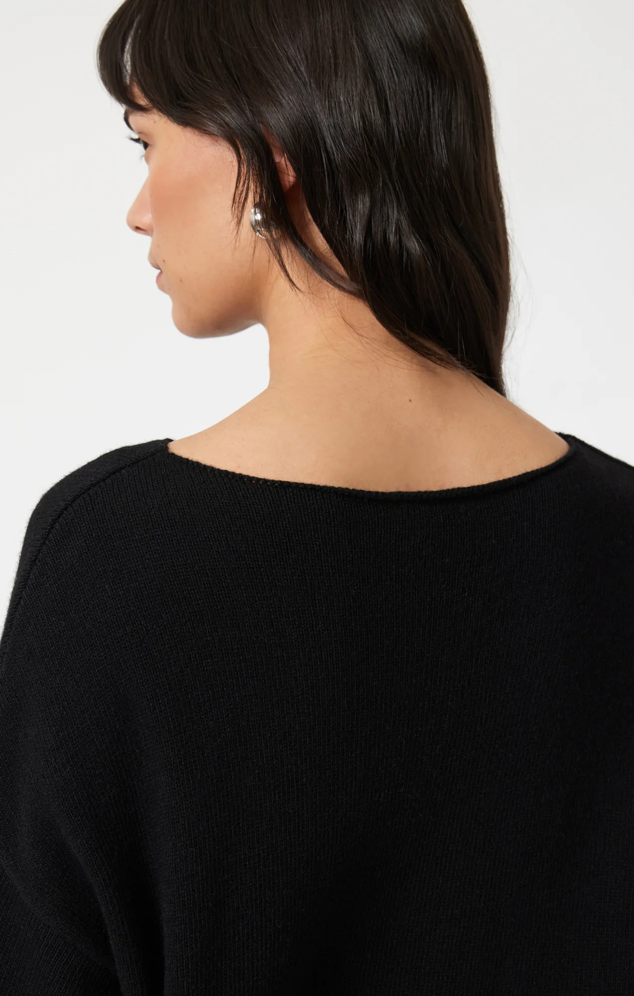 BOAT NECK SWEATER IN BLACK - Image 5