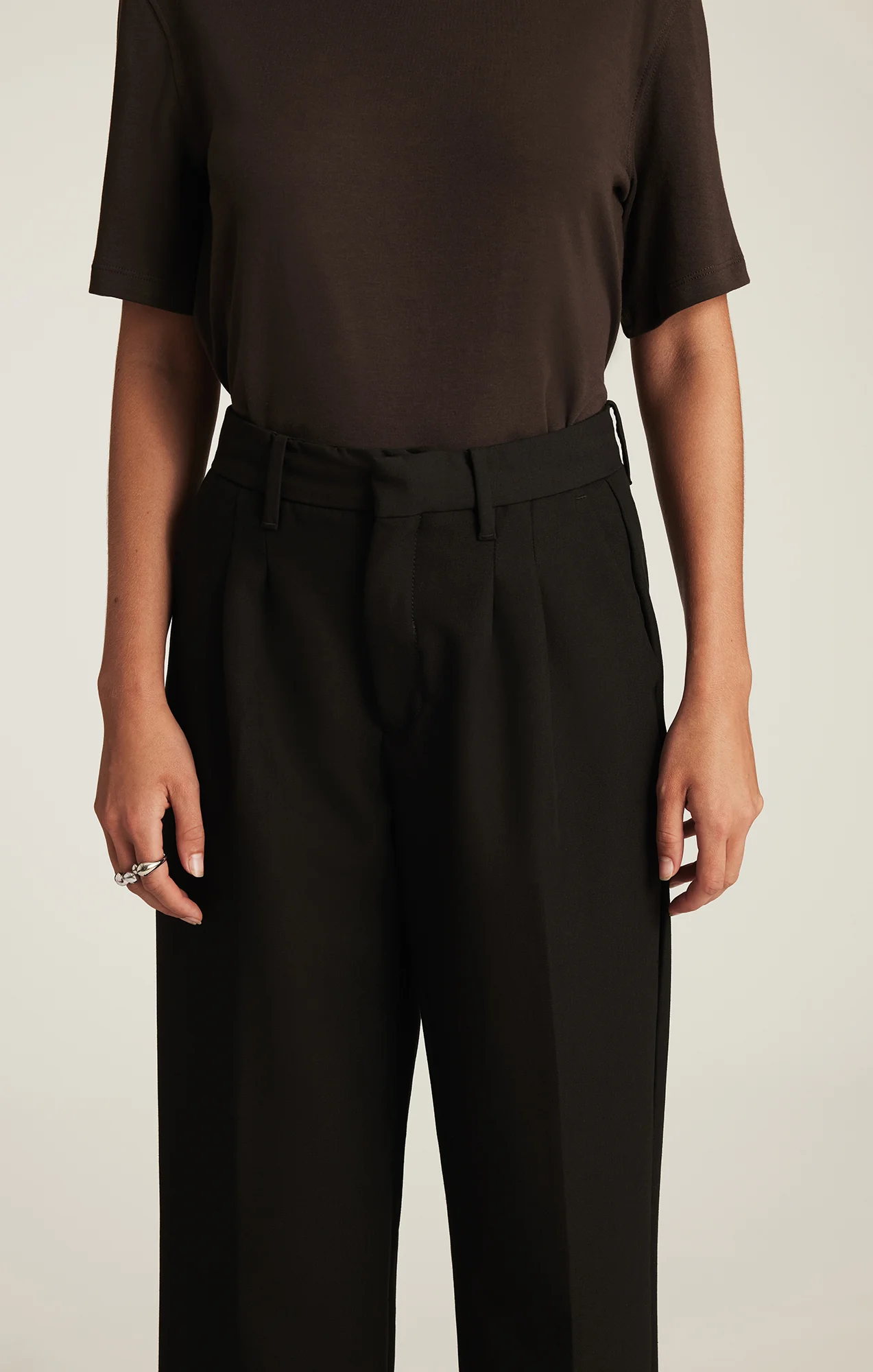 CHARLOTTE WIDE LEG IN BLACK SMART TWILL - Image 4