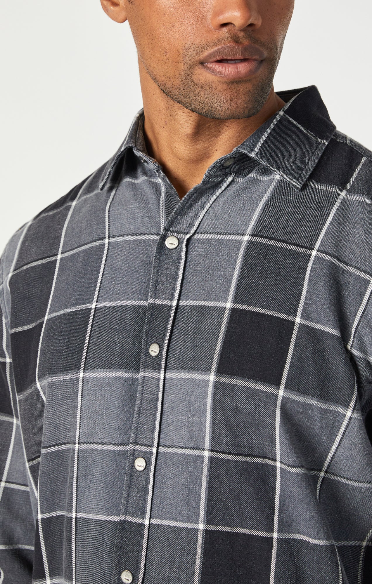 CHECK SHIRT IN BLACK INDIGO CHECK - Image 6