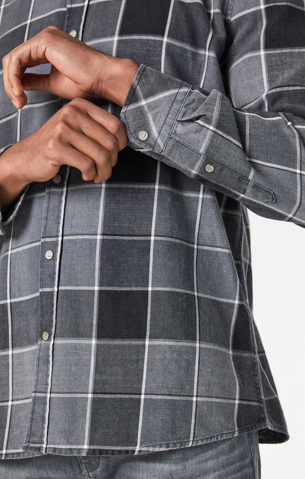 CHECK SHIRT IN BLACK INDIGO CHECK - Image 7