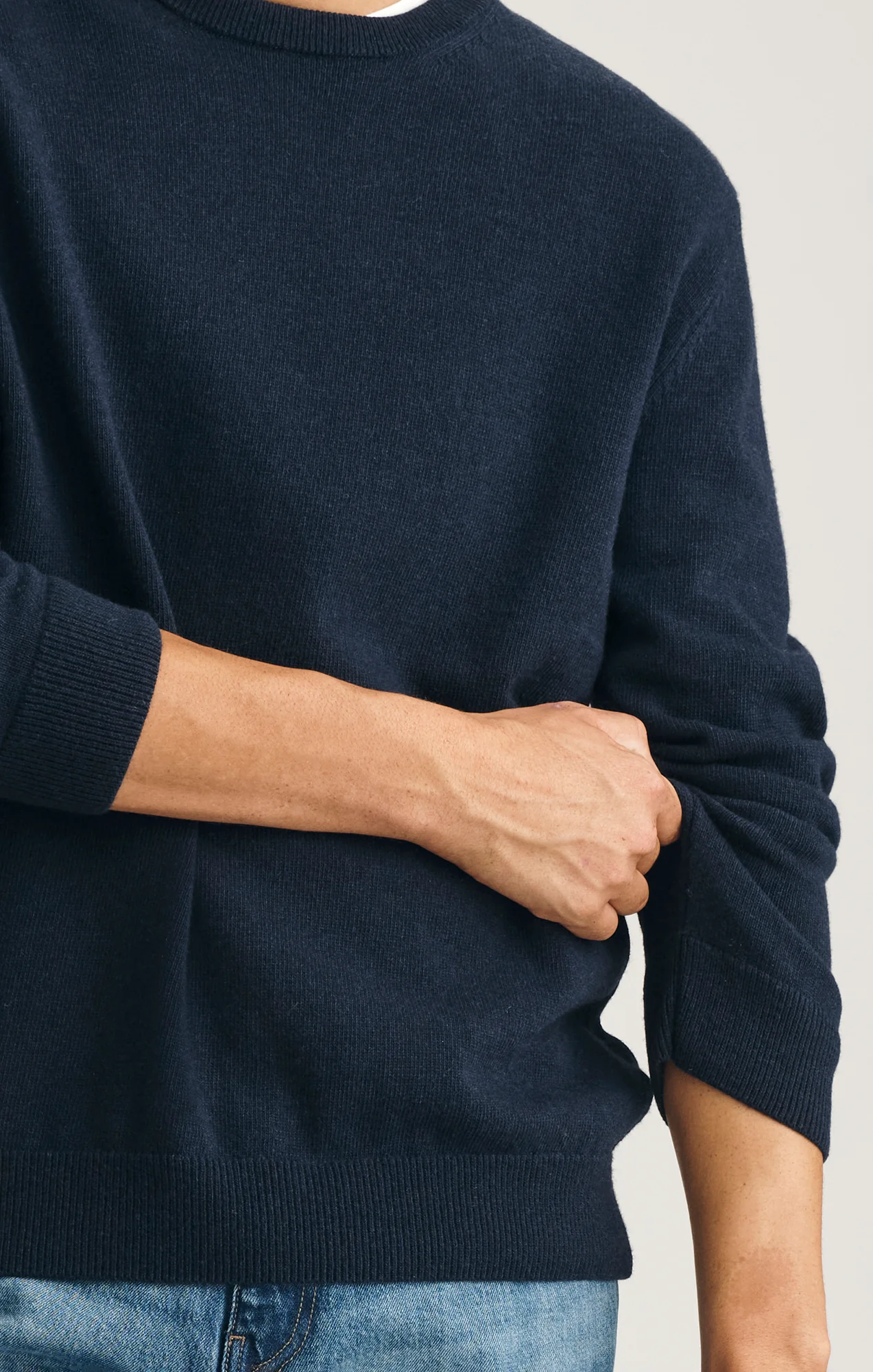 CREW NECK SWEATER IN TOTAL ECLIPSE - Image 2
