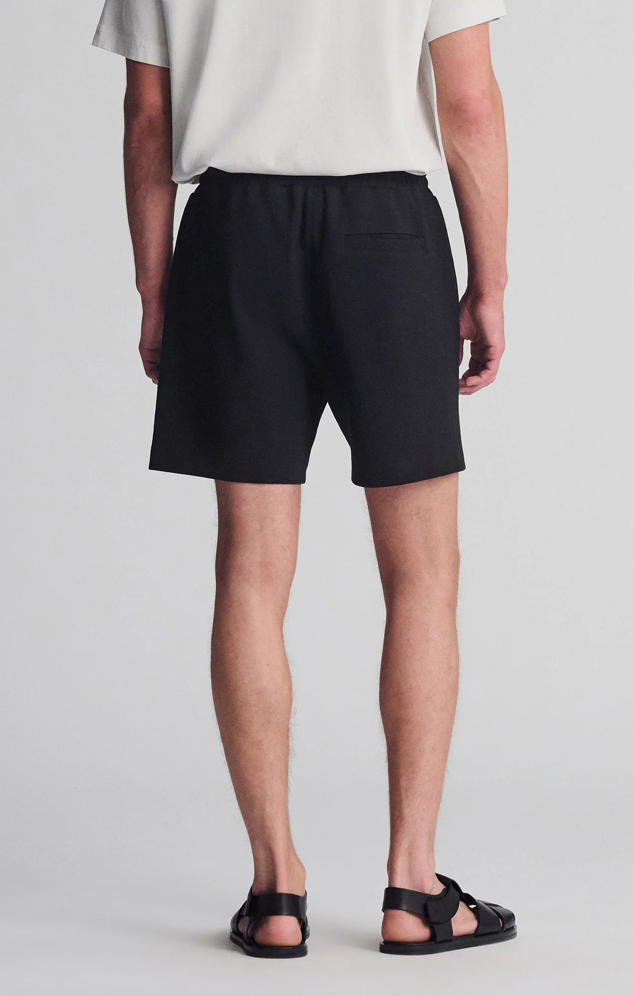 DRAWSTRING SHORTS IN BLACK - Image 7
