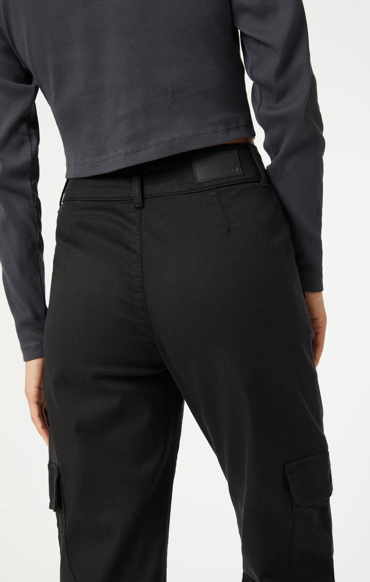 ELSIE CARGO PANTS IN BLACK LUXE TWILL - Image 5