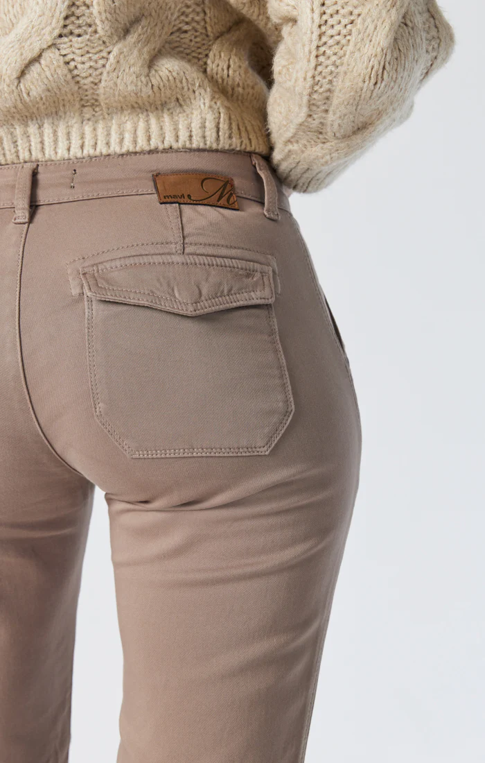 IVY SLIM CARGO IN FUNGI CASUAL COMFORT - Image 4