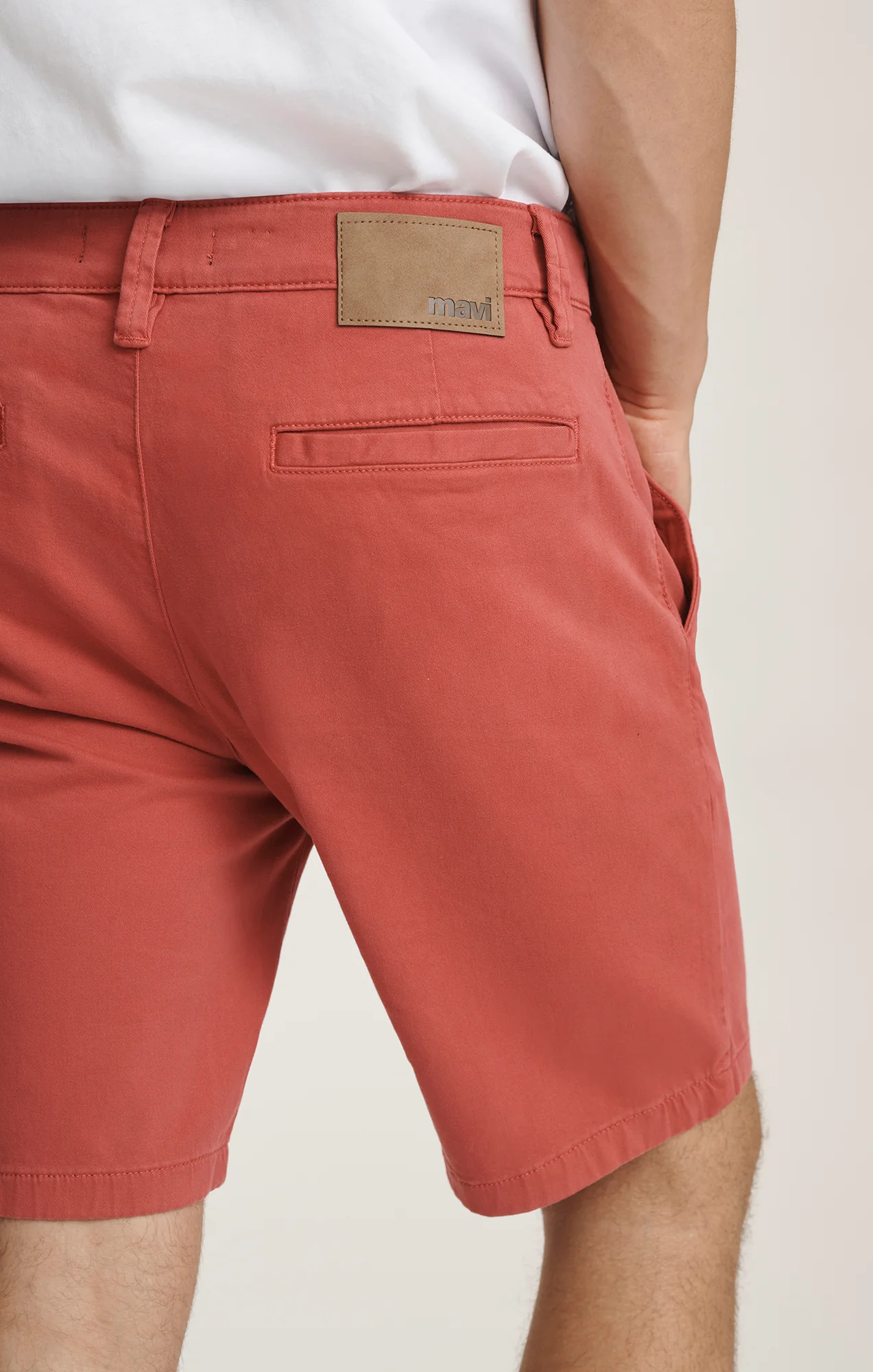 JACOB CROP SHORTS IN BUBBLEGUM CASUAL TWILL - Image 8