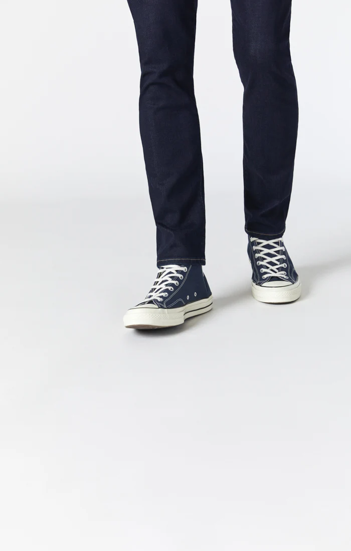 JAKE SLIM LEG IN RINSE SUPERMOVE - Image 6
