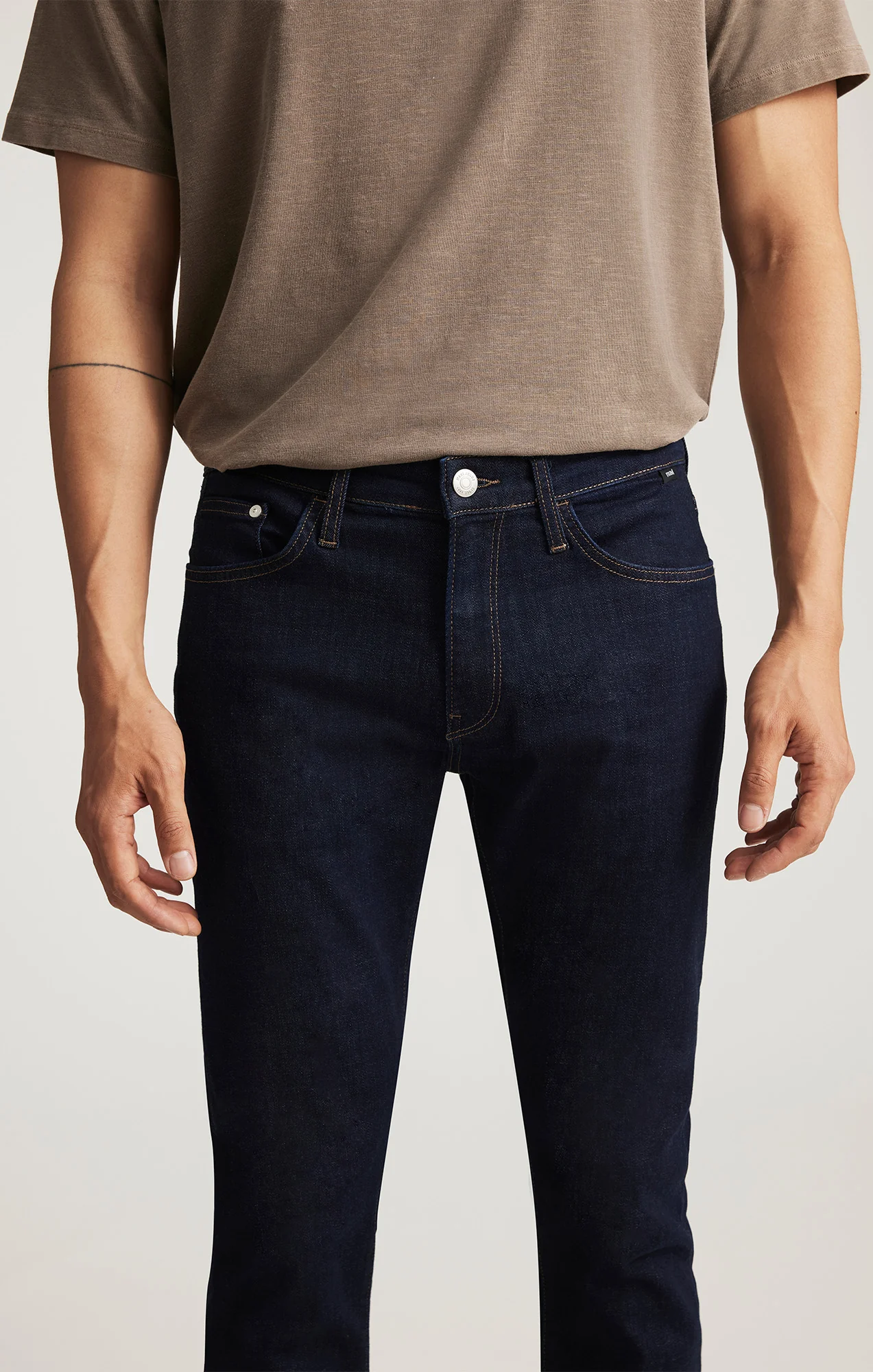 JAMES SKINNY IN RINSE FEATHER BLUE - Image 7
