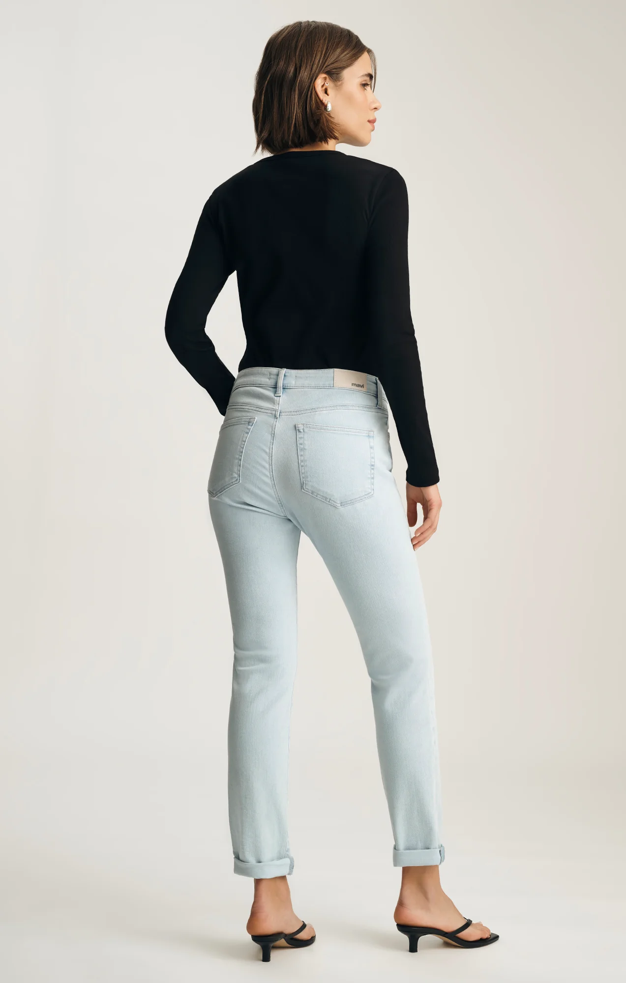 KATHLEEN SLIM BOYFRIEND IN BLEACHED FEATHER BLUE - Image 2