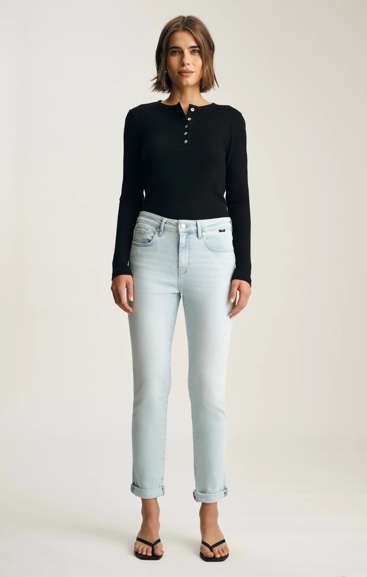 KATHLEEN SLIM BOYFRIEND IN BLEACHED FEATHER BLUE - Image 3