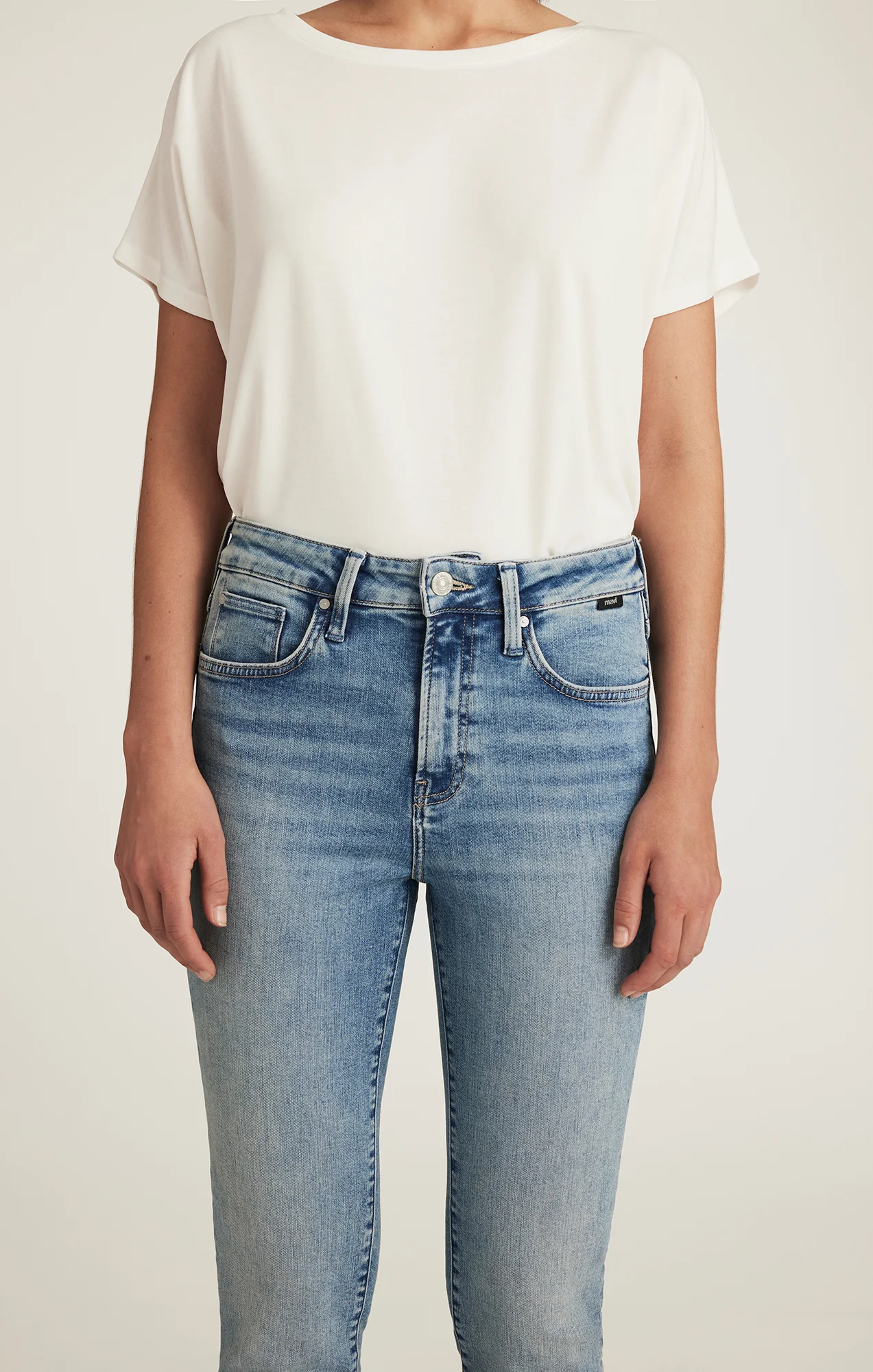 KATHLEEN SLIM BOYFRIEND IN LIGHT BRUSHED FLEX BLUE - Image 5