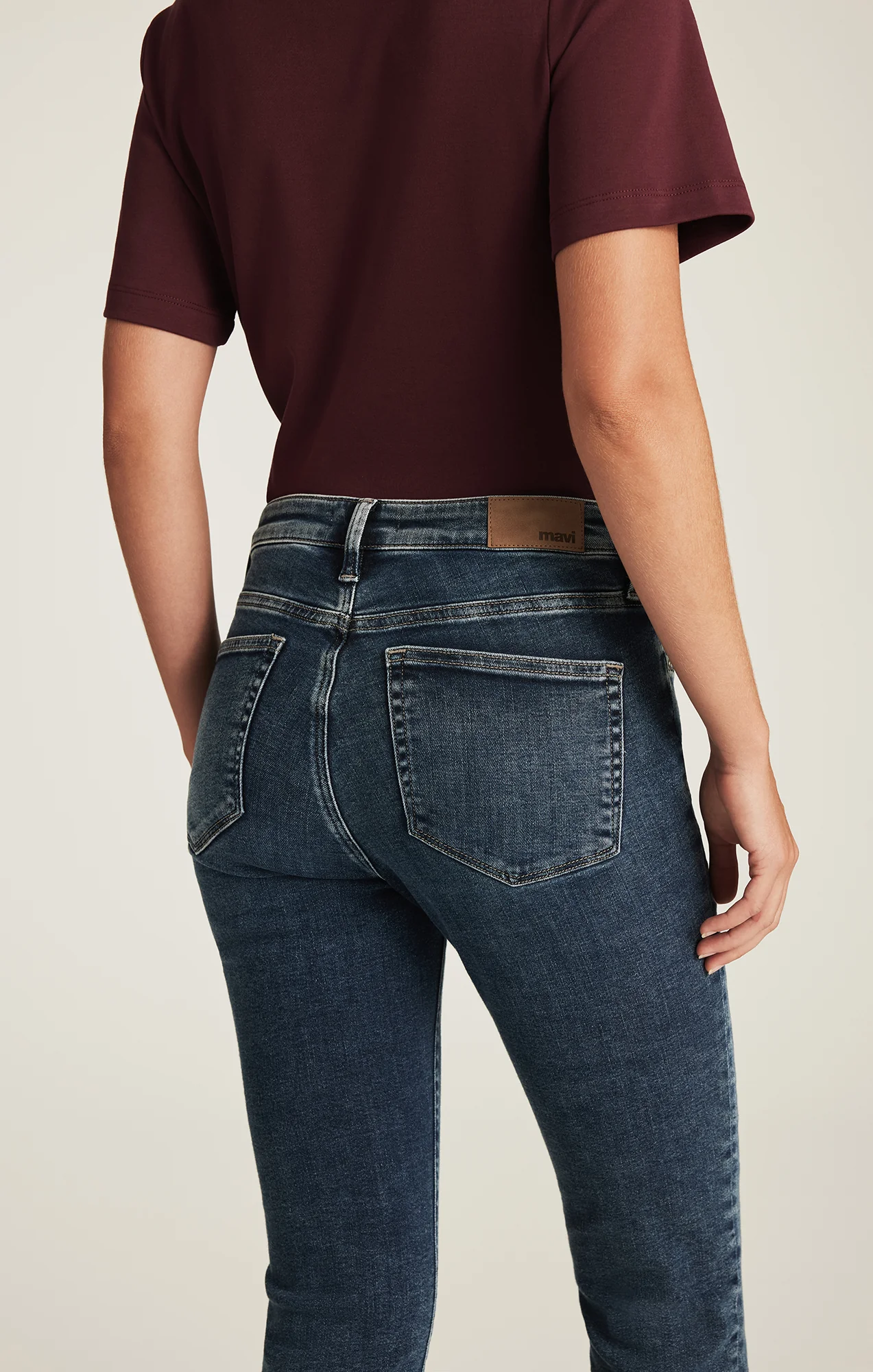 KATHLEEN SLIM BOYFRIEND IN USED BRUSHED FEATHER BLUE - Image 4
