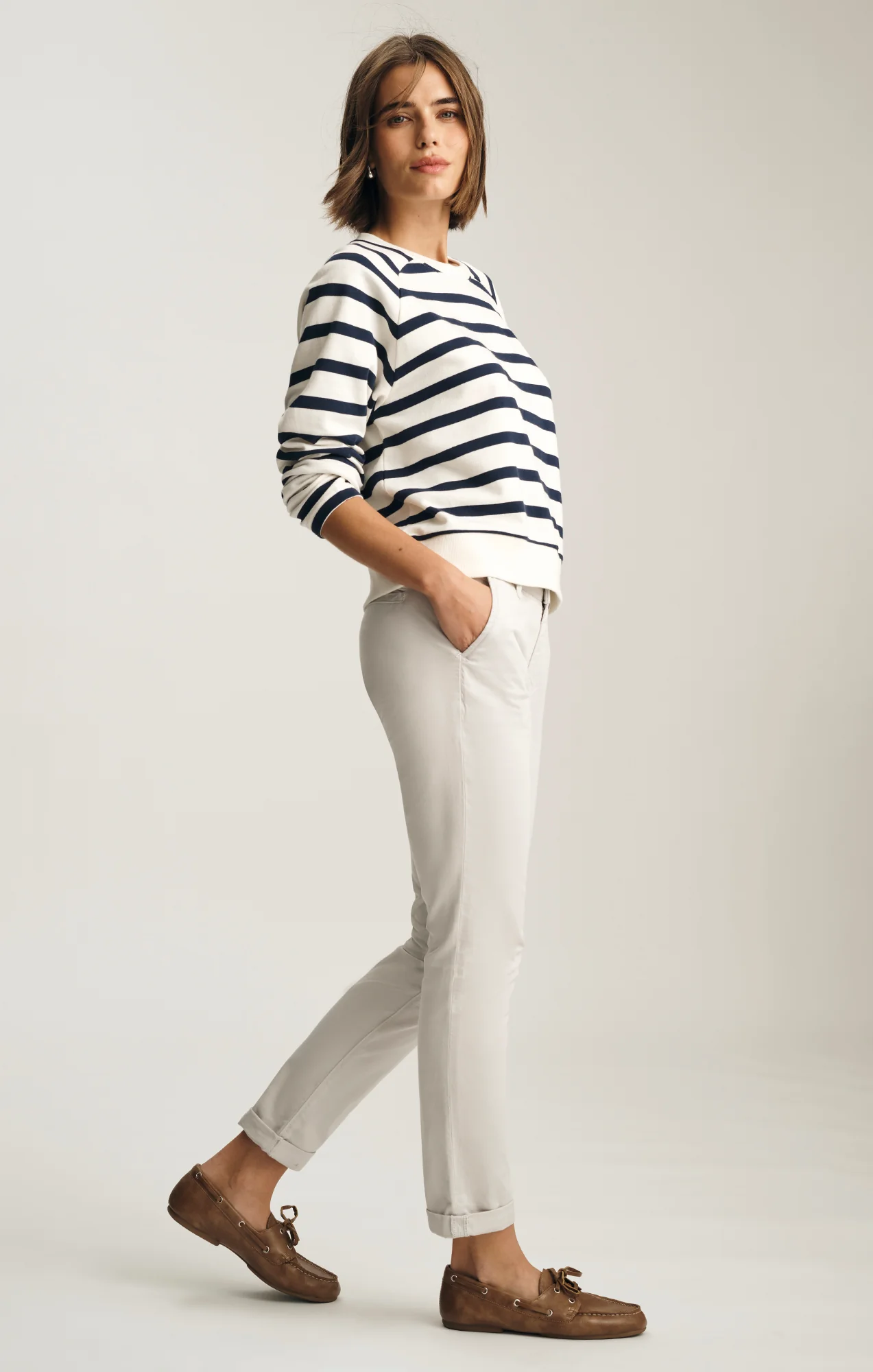 KATHLEEN SLIM BOYFRIEND CHINO IN PEARLY RIVER TWILL - Image 2