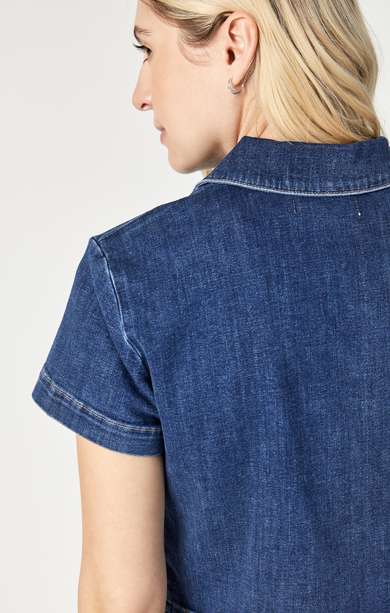 KEYLA CROP SHORT SLEEVE SHIRT IN DARK FEATHER BLUE - Image 6