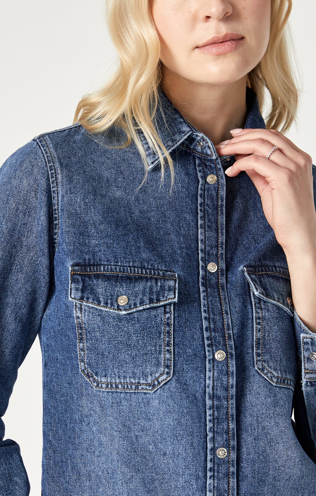 LEVIN SEMI-FITTED DENIM SHIRT IN DARK BLUE DENIM - Image 6