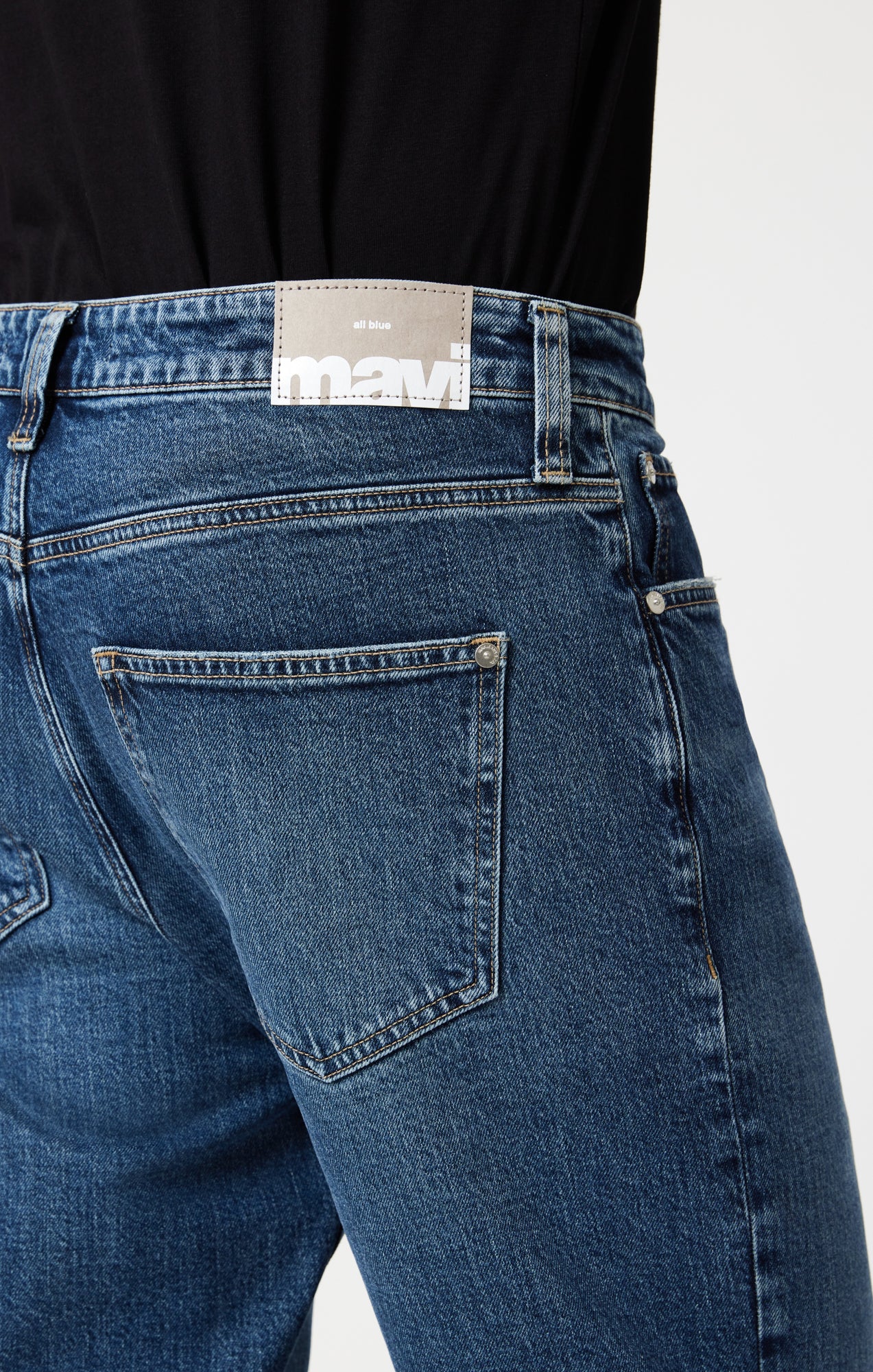MARCEL LOOSE STRAIGHT LEG IN MID BRUSHED CLASSIC BLUE - Image 5
