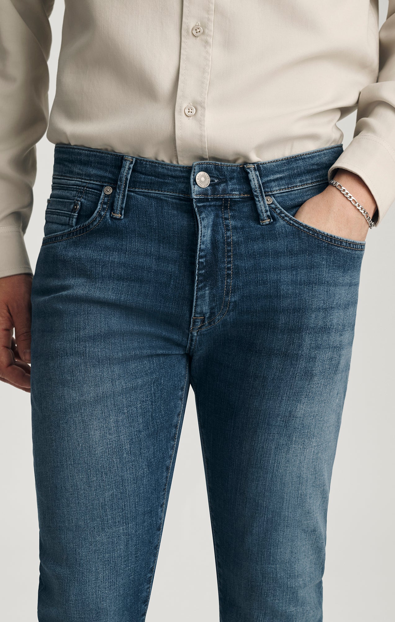 MARCUS SLIM STRAIGHT LEG IN MID USED BRUSHED ORGANIC VINTAGE - Image 6