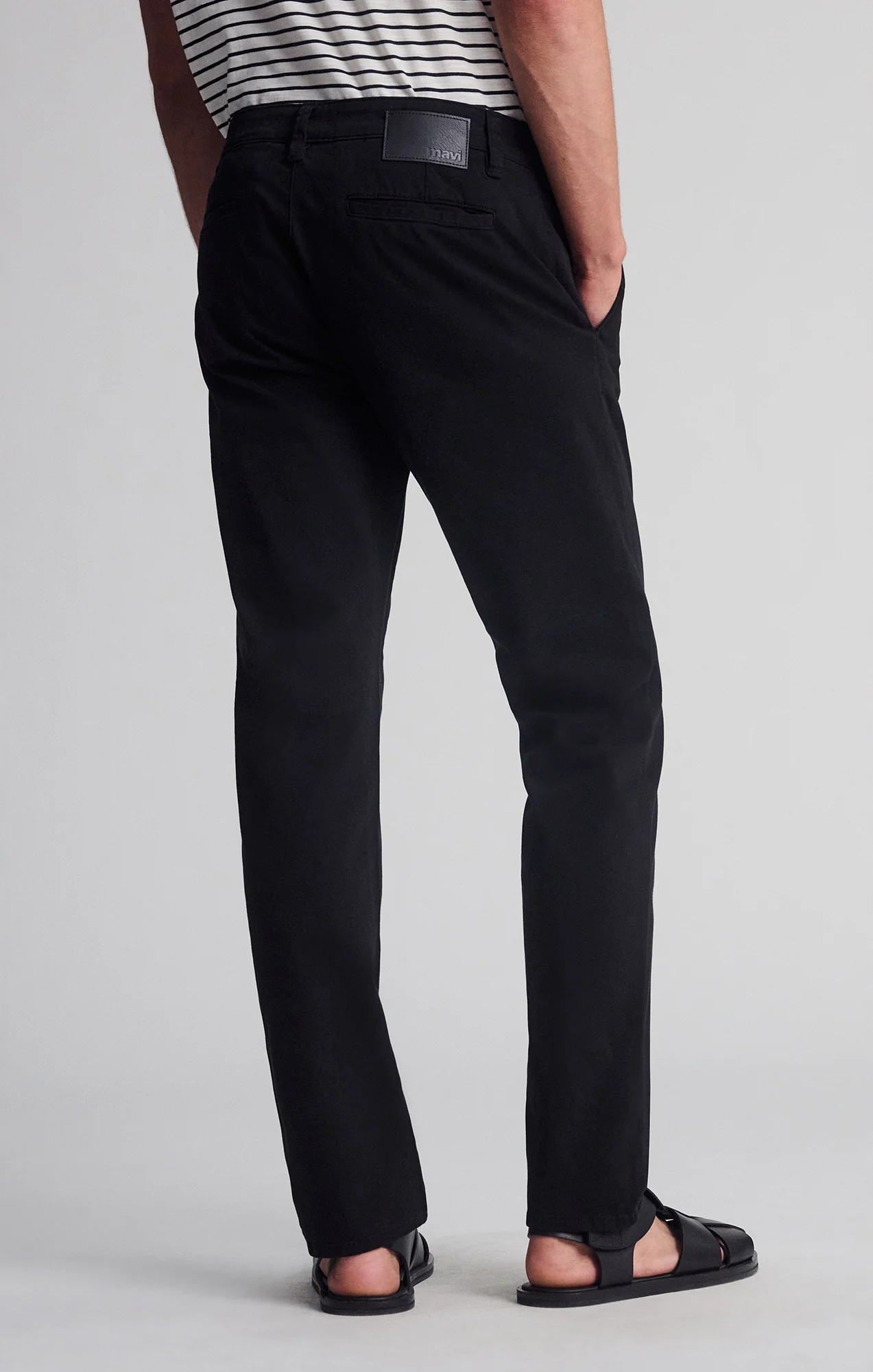 MILTON SLIM STRAIGHT CHINO IN BLACK CASUAL TWILL - Image 5