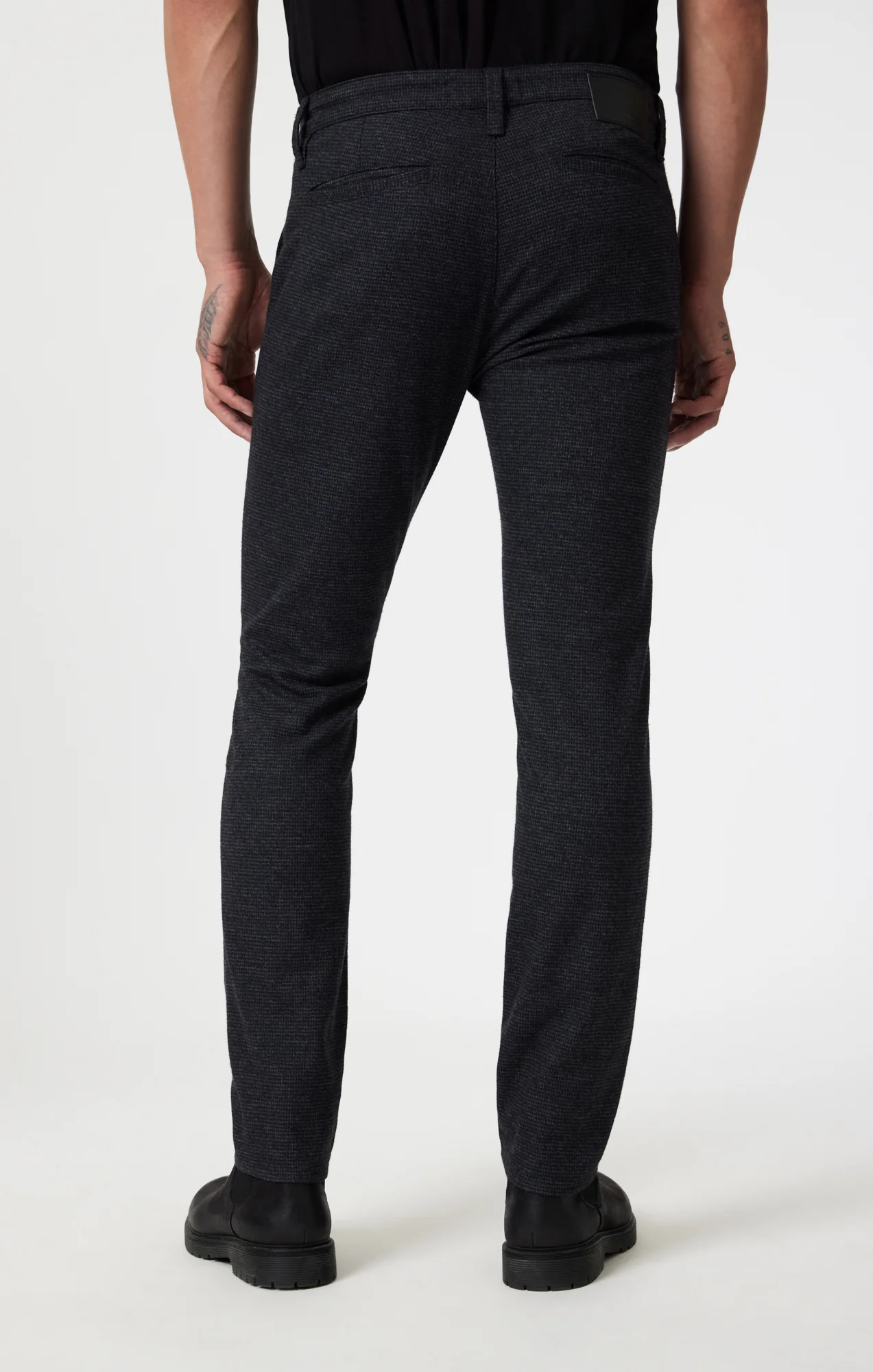 MILTON SLIM STRAIGHT CHINO IN NAVY HERRINGBONE - Image 5
