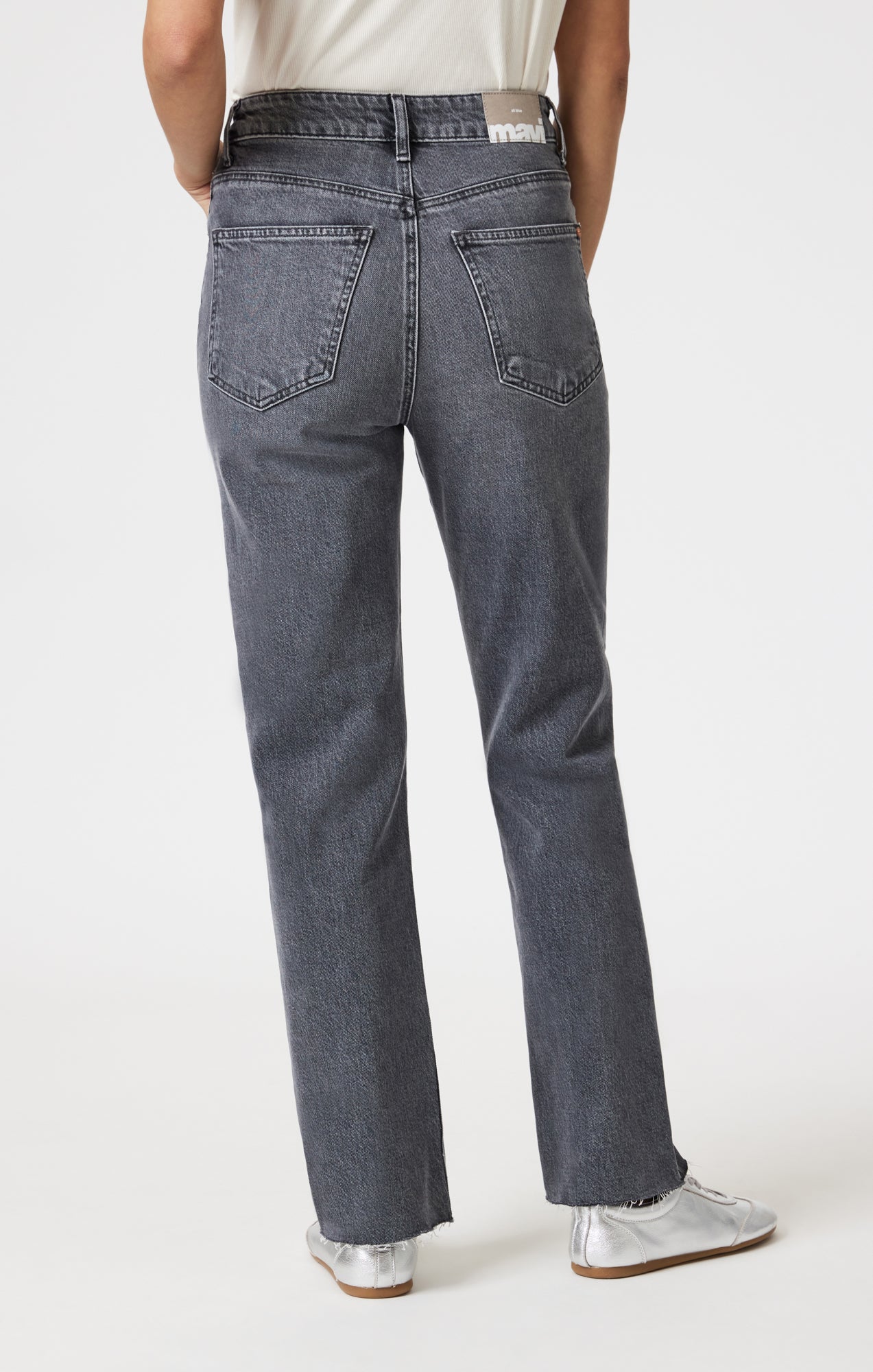 NEW YORK STRAIGHT LEG IN MID SMOKE CLASSIC BLUE - Image 4