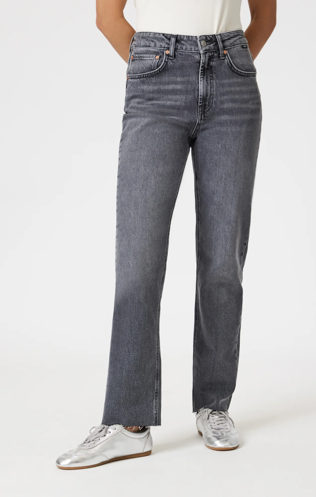 NEW YORK STRAIGHT LEG IN MID SMOKE CLASSIC BLUE - Image 6
