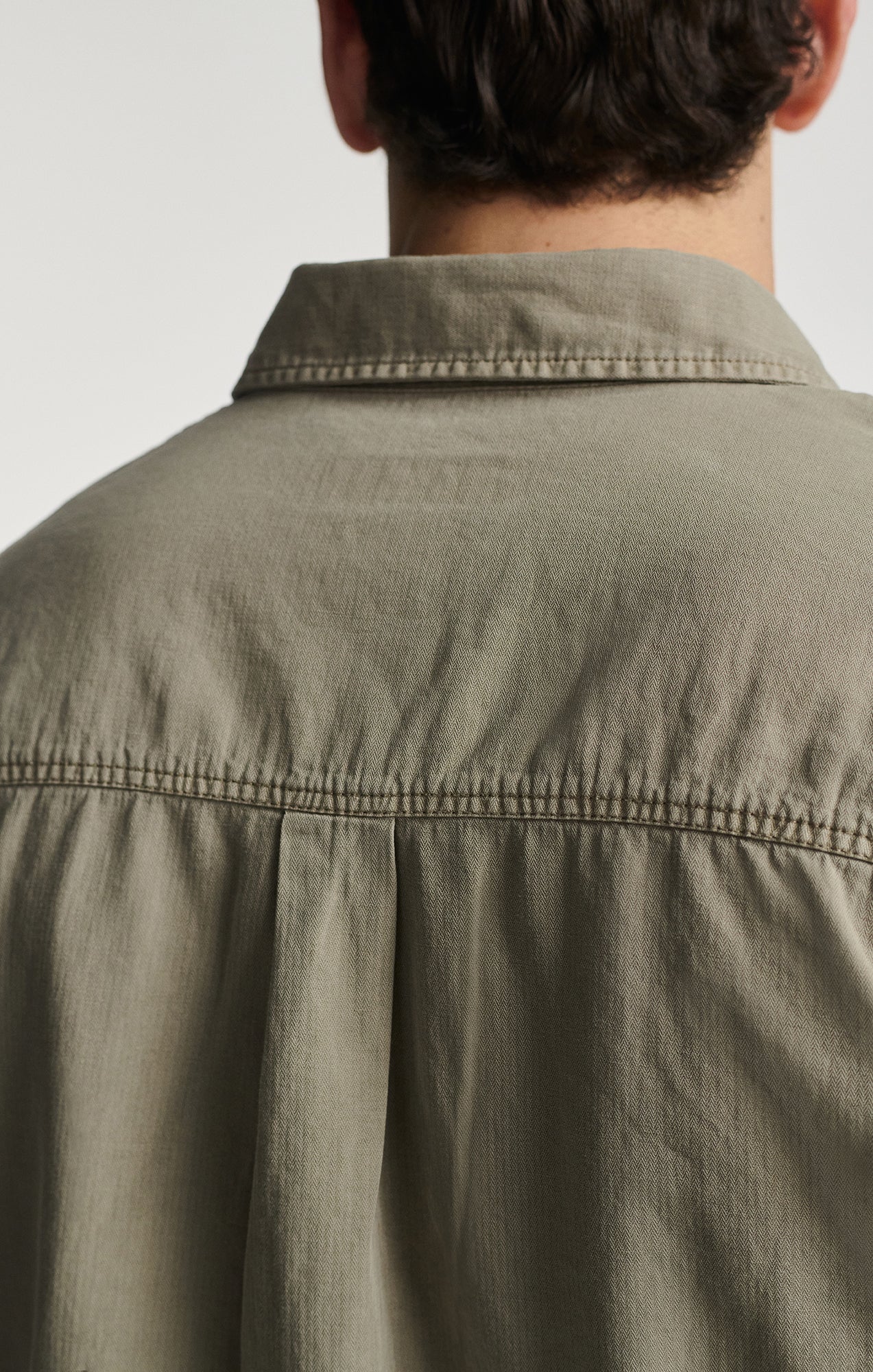 ONE POCKET BUTTON-UP SHIRT IN ROASTED CASHEW - Image 10