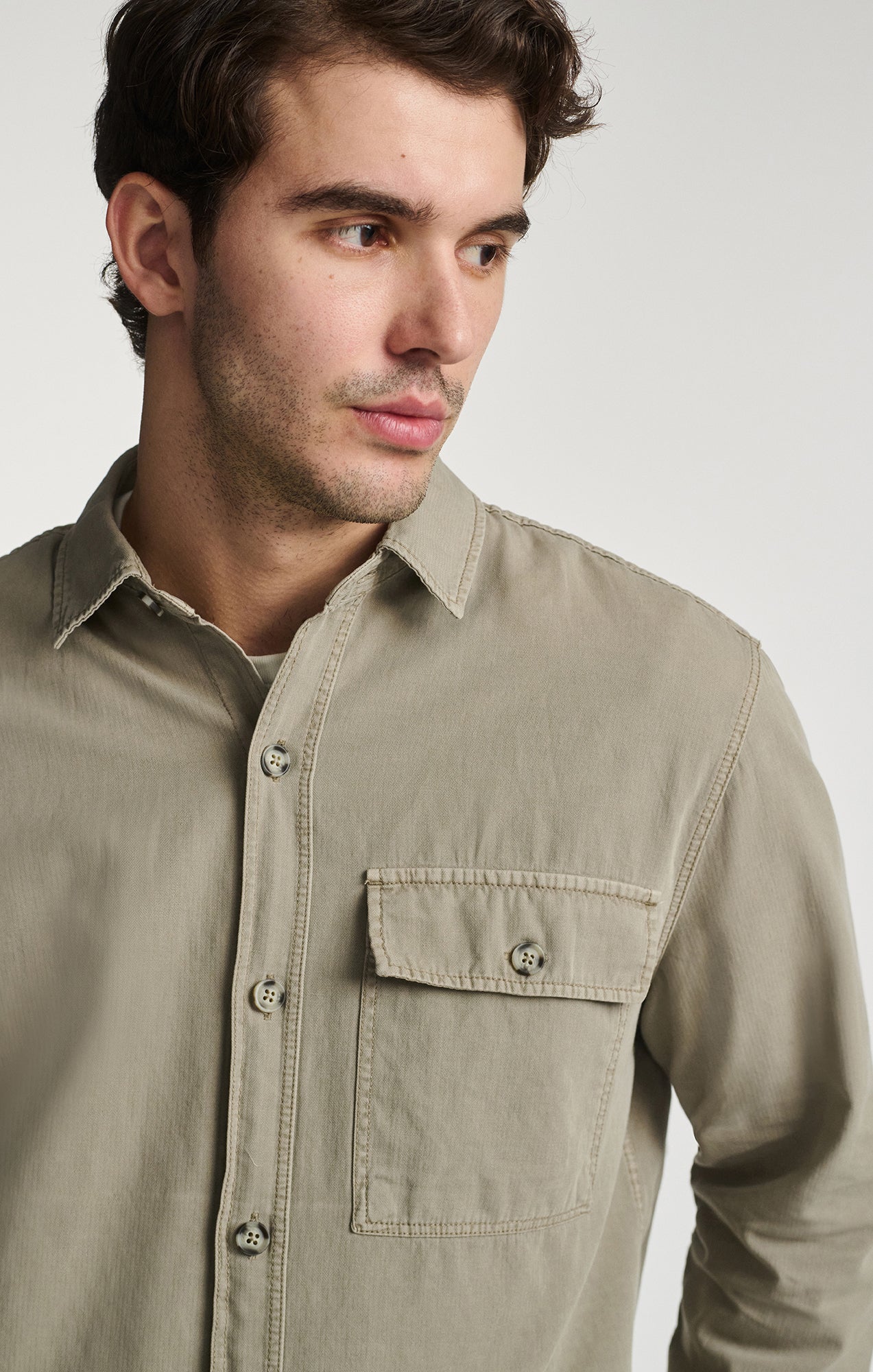 ONE POCKET BUTTON-UP SHIRT IN ROASTED CASHEW - Image 6