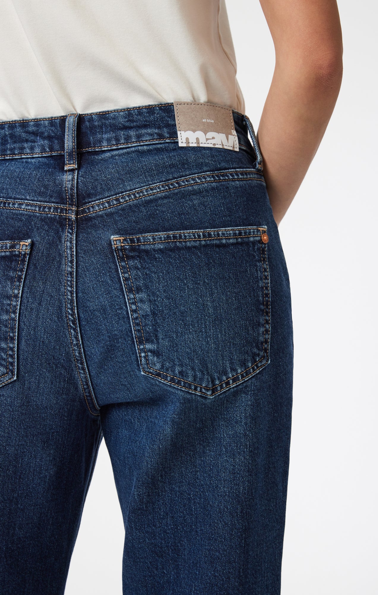 SAVANNAH STRAIGHT LEG IN MID CLASSIC BLUE - Image 6