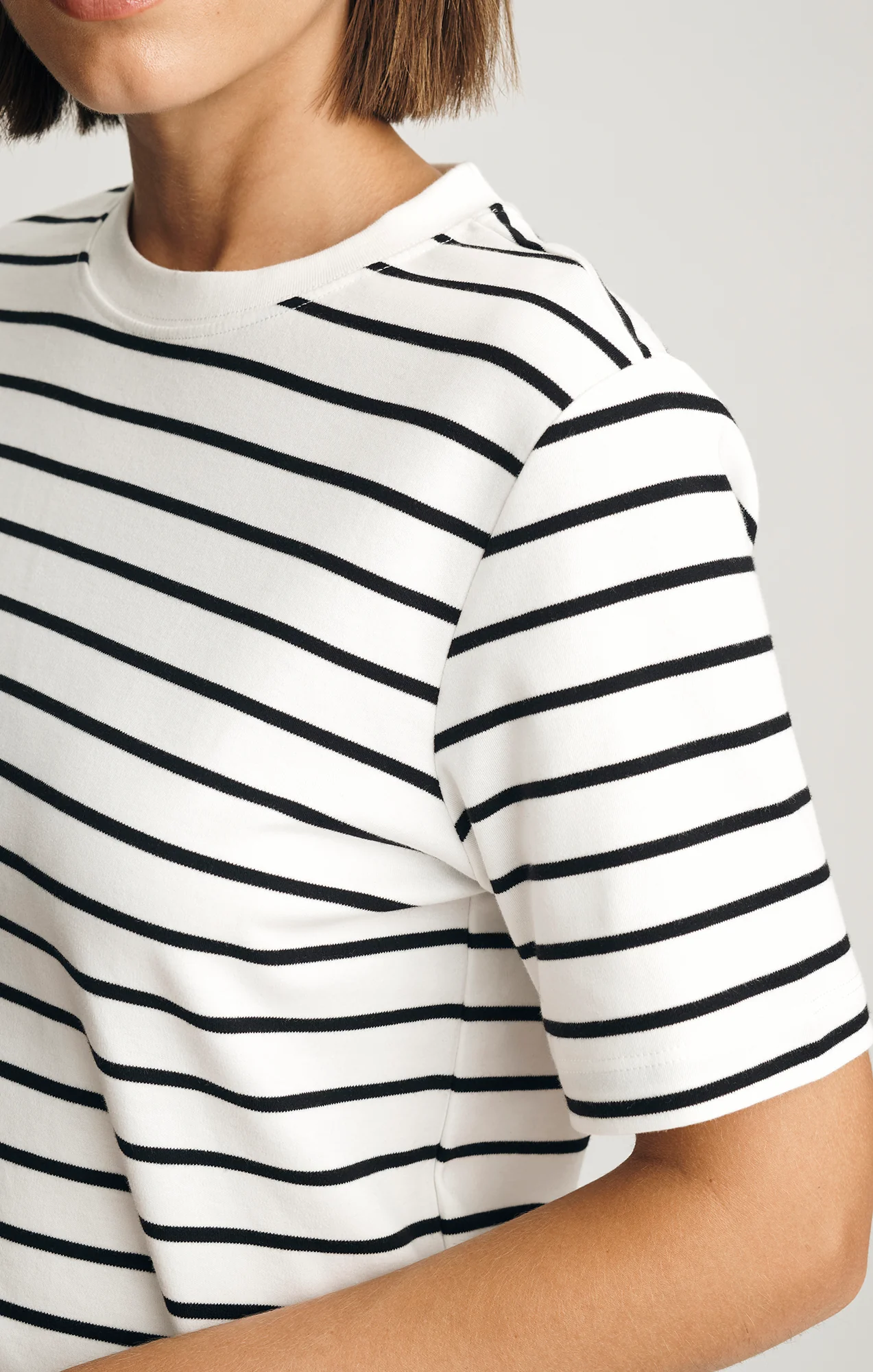 AUDREY INTERLOCK CREW NECK T-SHIRT IN BLACK WHITE STRIPE - Image 3
