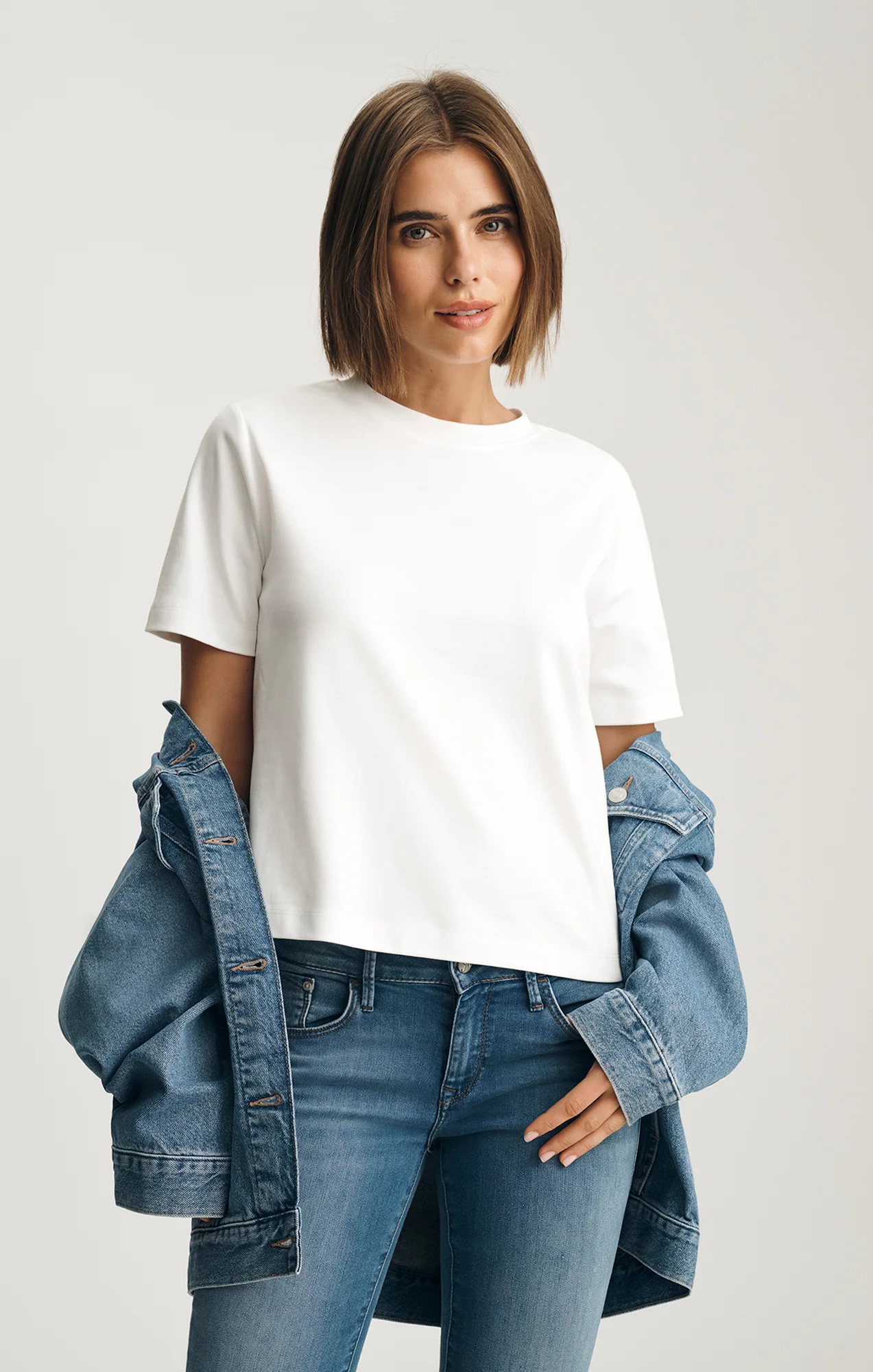 AUDREY INTERLOCK CREW NECK T-SHIRT IN WHITE