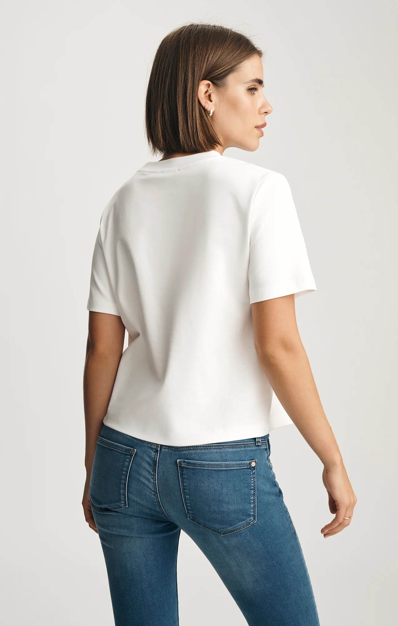 AUDREY INTERLOCK CREW NECK T-SHIRT IN WHITE - Image 2