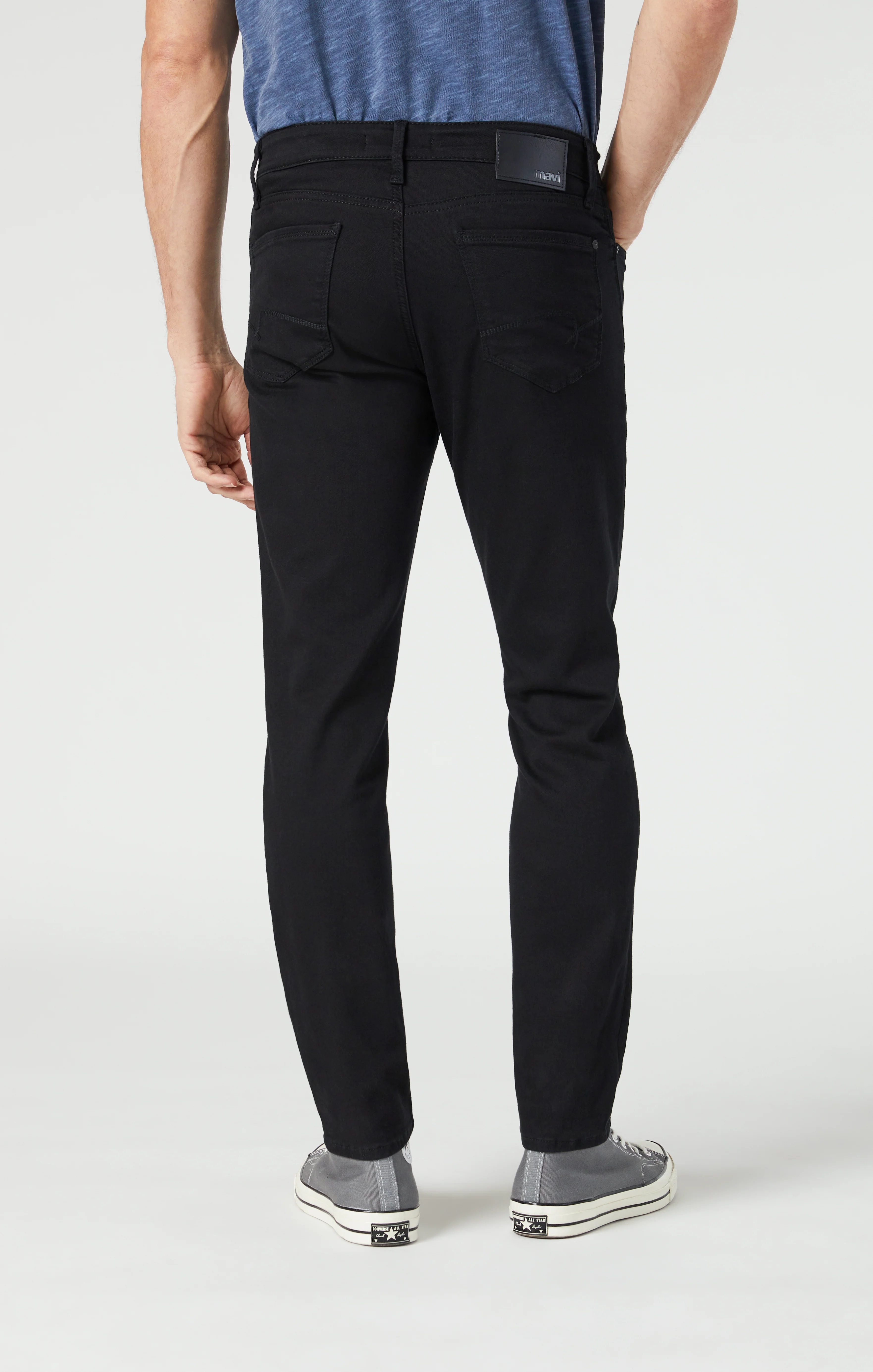 STEVE ATHLETIC FIT IN BLACK SUPERMOVE - Image 5