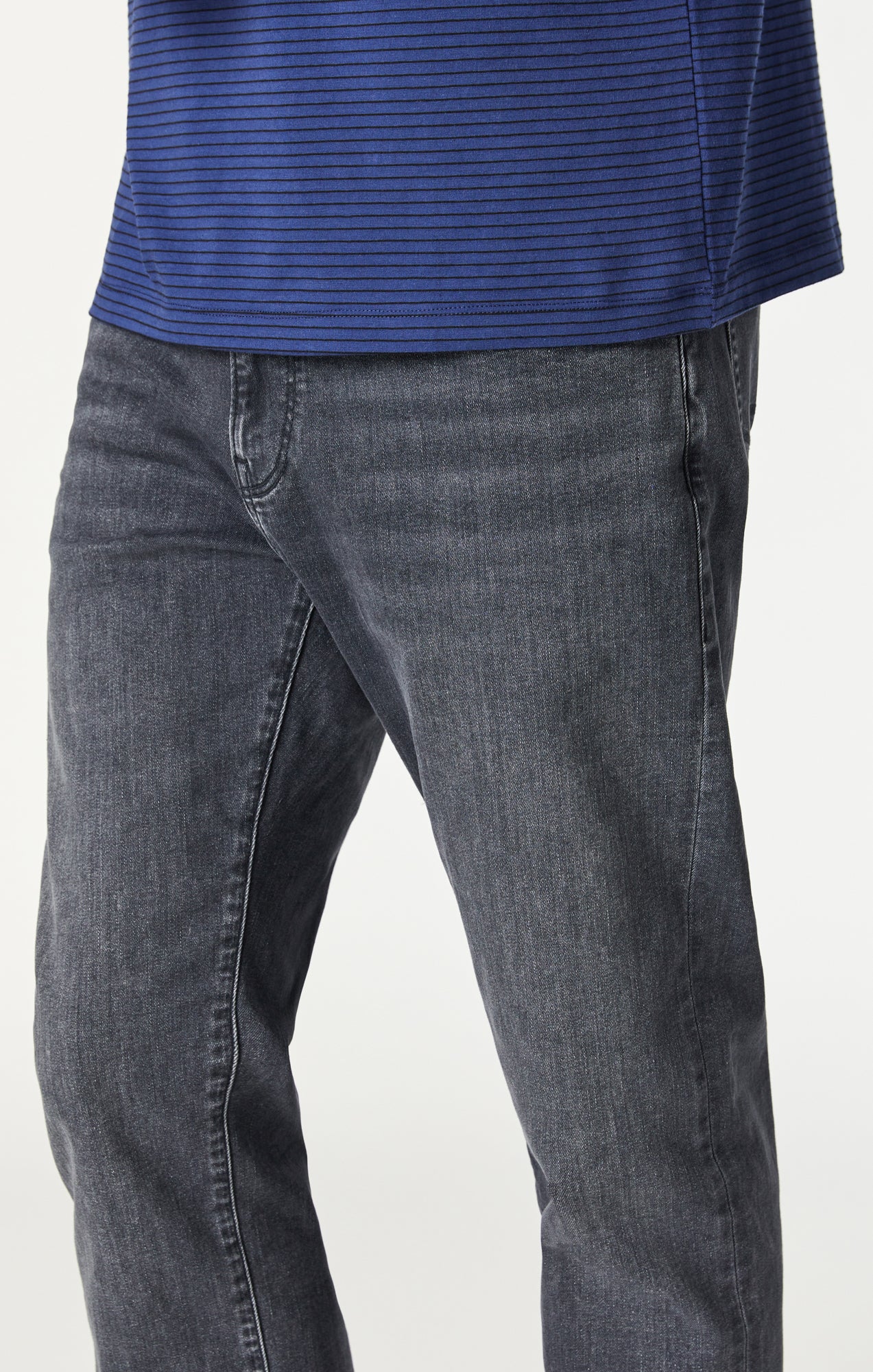 STRIPED T-SHIRT IN TWILIGHT BLUE - Image 6