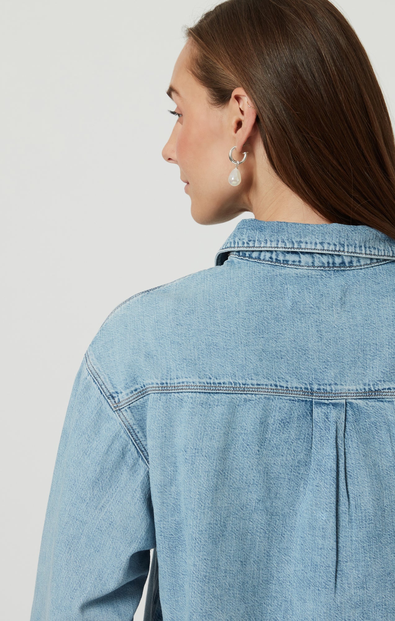 SUSAN DENIM SHIRT IN LIGHT USED DENIM - Image 5