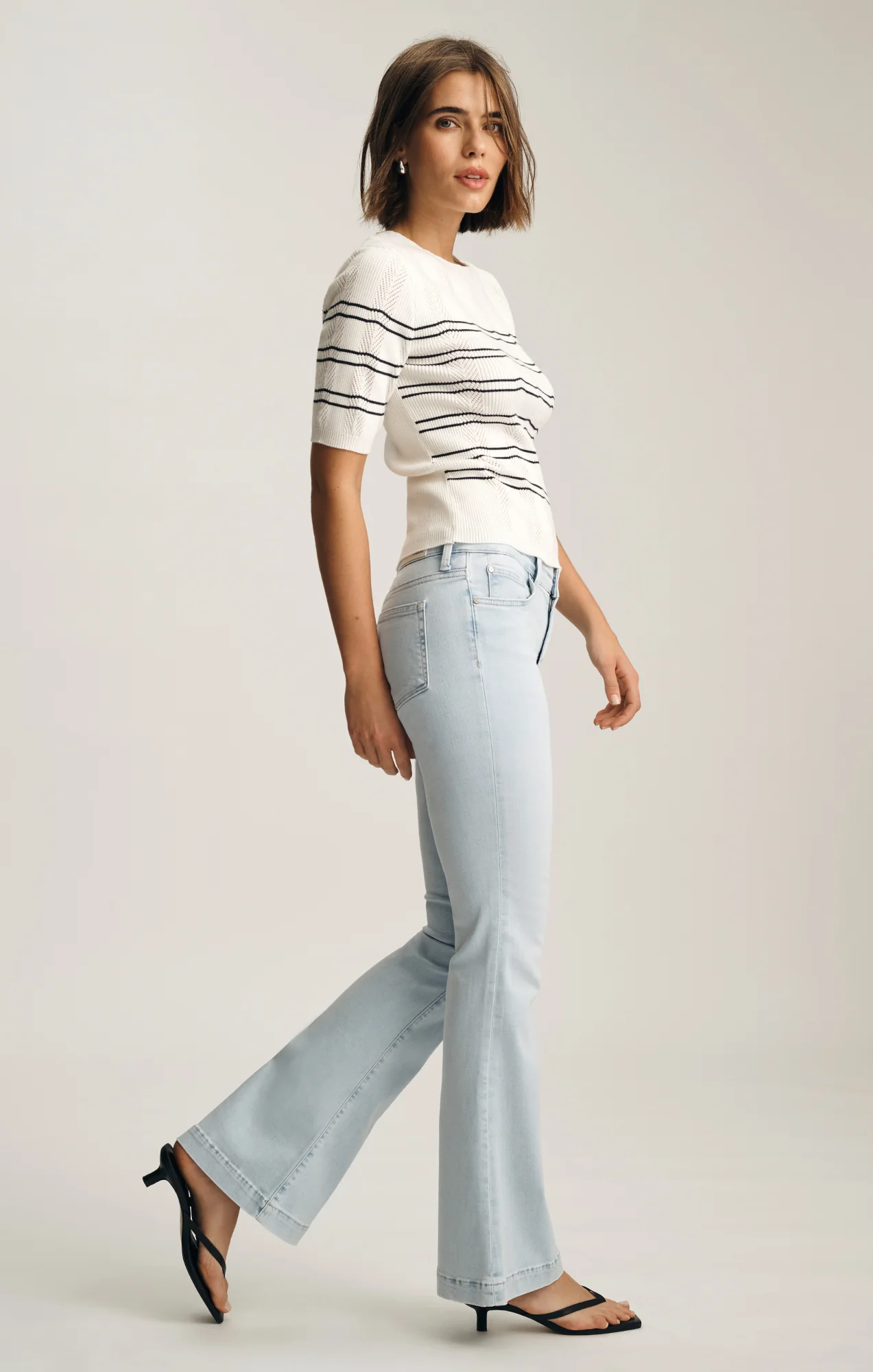 SYDNEY FLARE IN BLEACHED FEATHER LUXE - Image 2