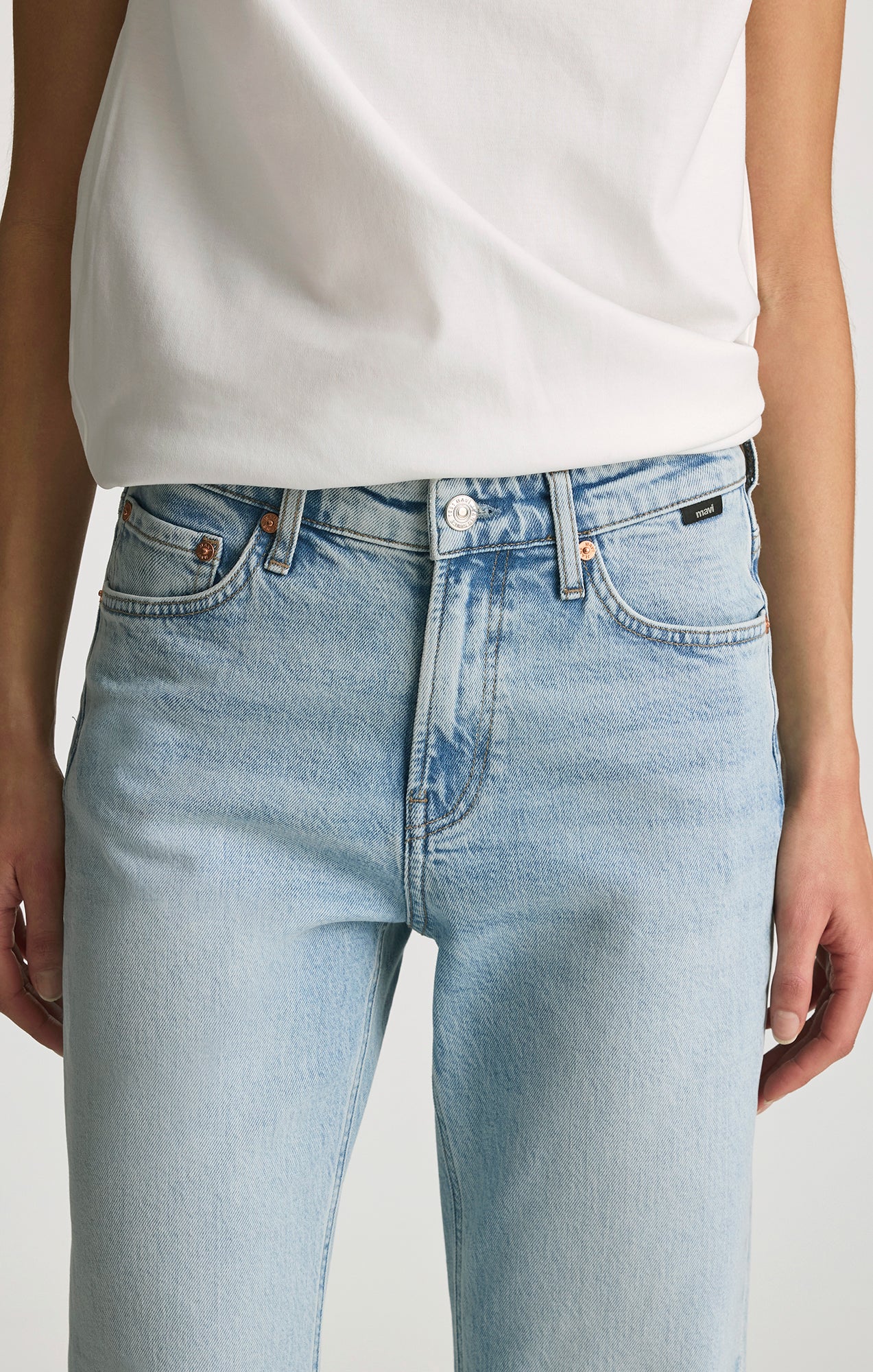 TAYLOR STRAIGHT LEG IN LIGHT BRUSHED CLASSIC BLUE - Image 6