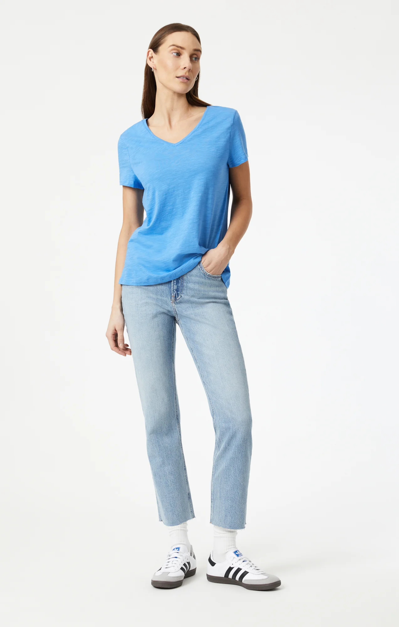 V-NECK T-SHIRT IN CAMPANULA - Image 4