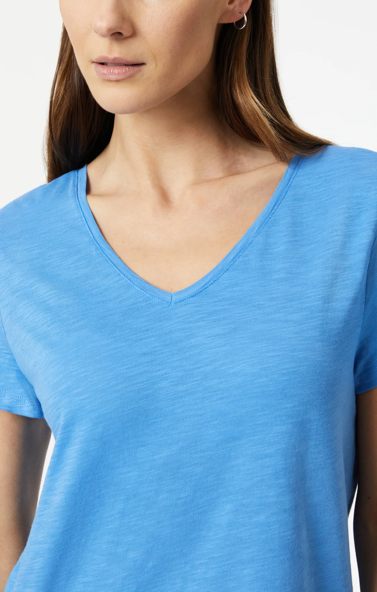 V-NECK T-SHIRT IN CAMPANULA - Image 5