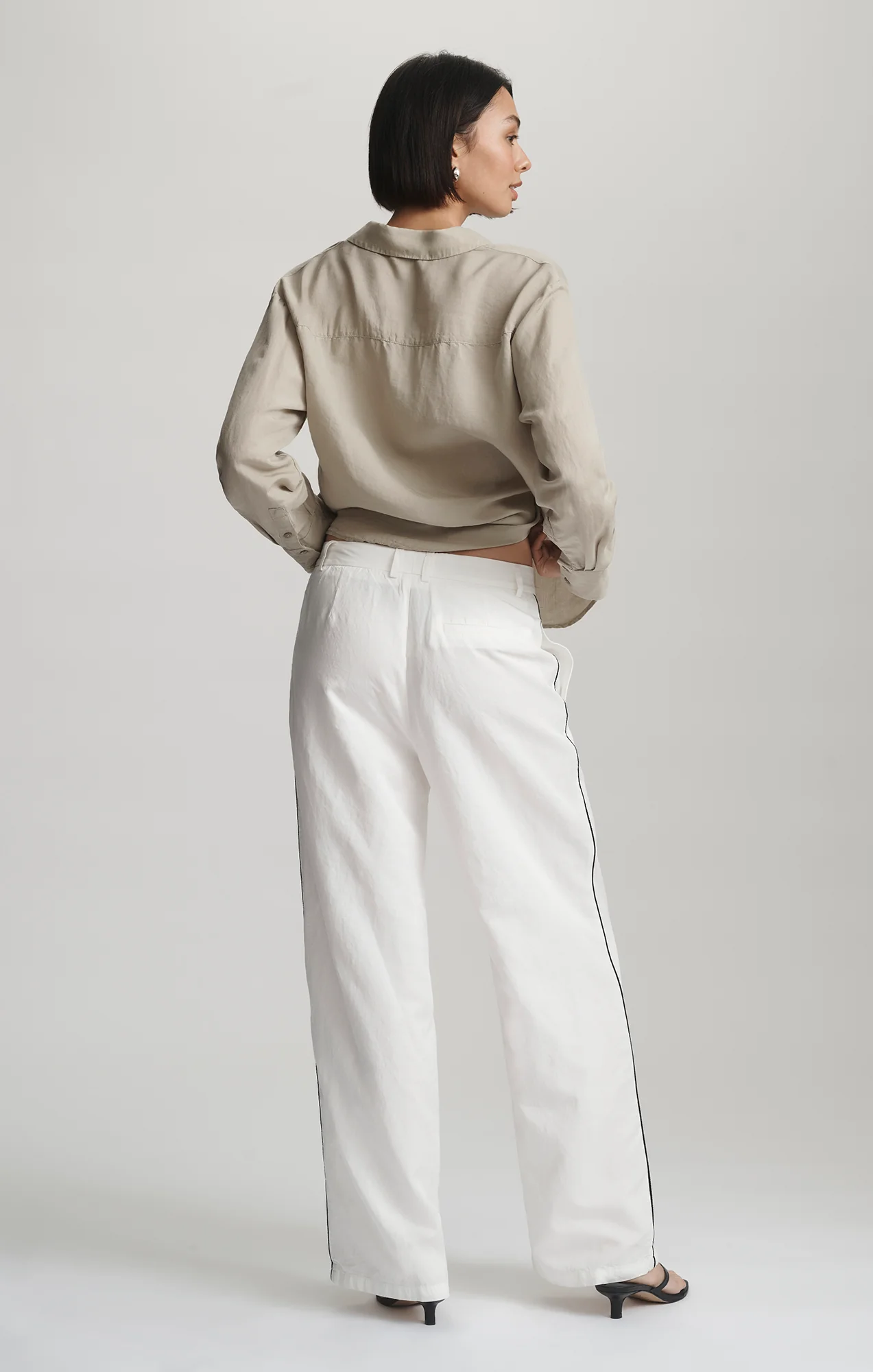 WIDE LEG TENCEL™ PANTS IN COCONUT MILK - Image 3
