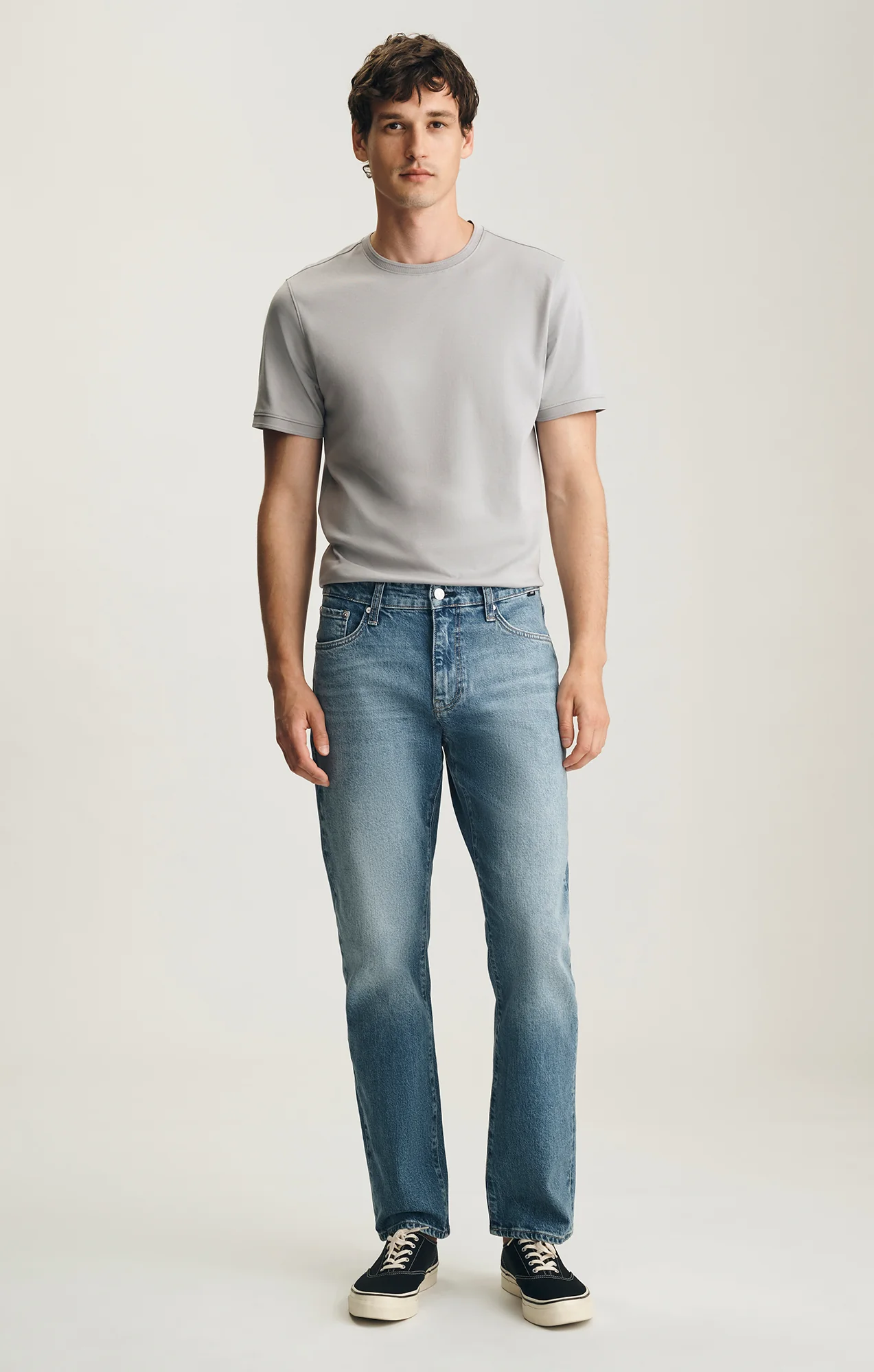 ZACH STRAIGHT LEG IN MID BRUSHED CLASSIC BLUE