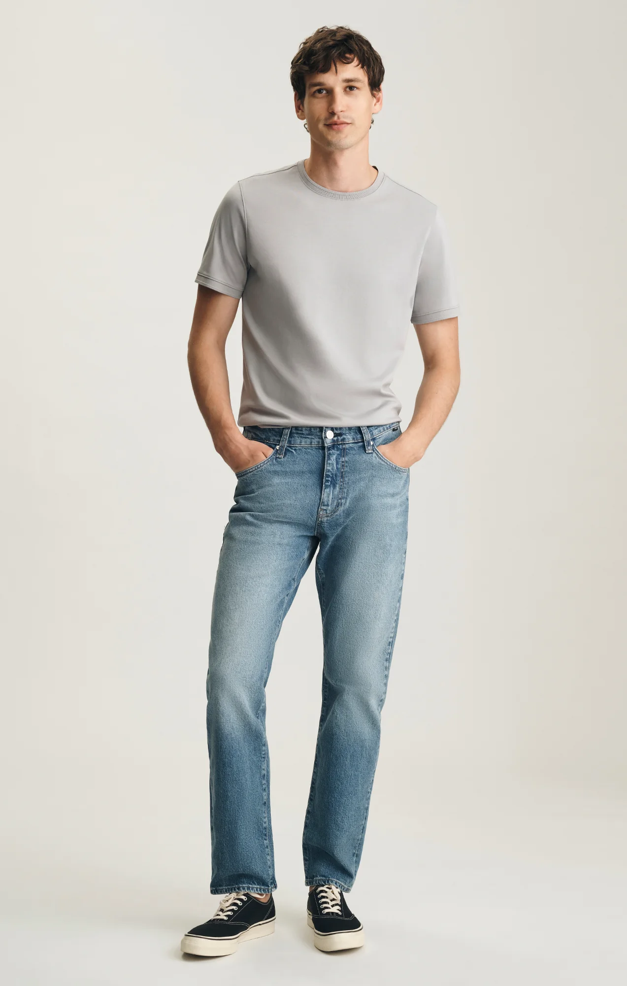 ZACH STRAIGHT LEG IN MID BRUSHED CLASSIC BLUE - Image 2