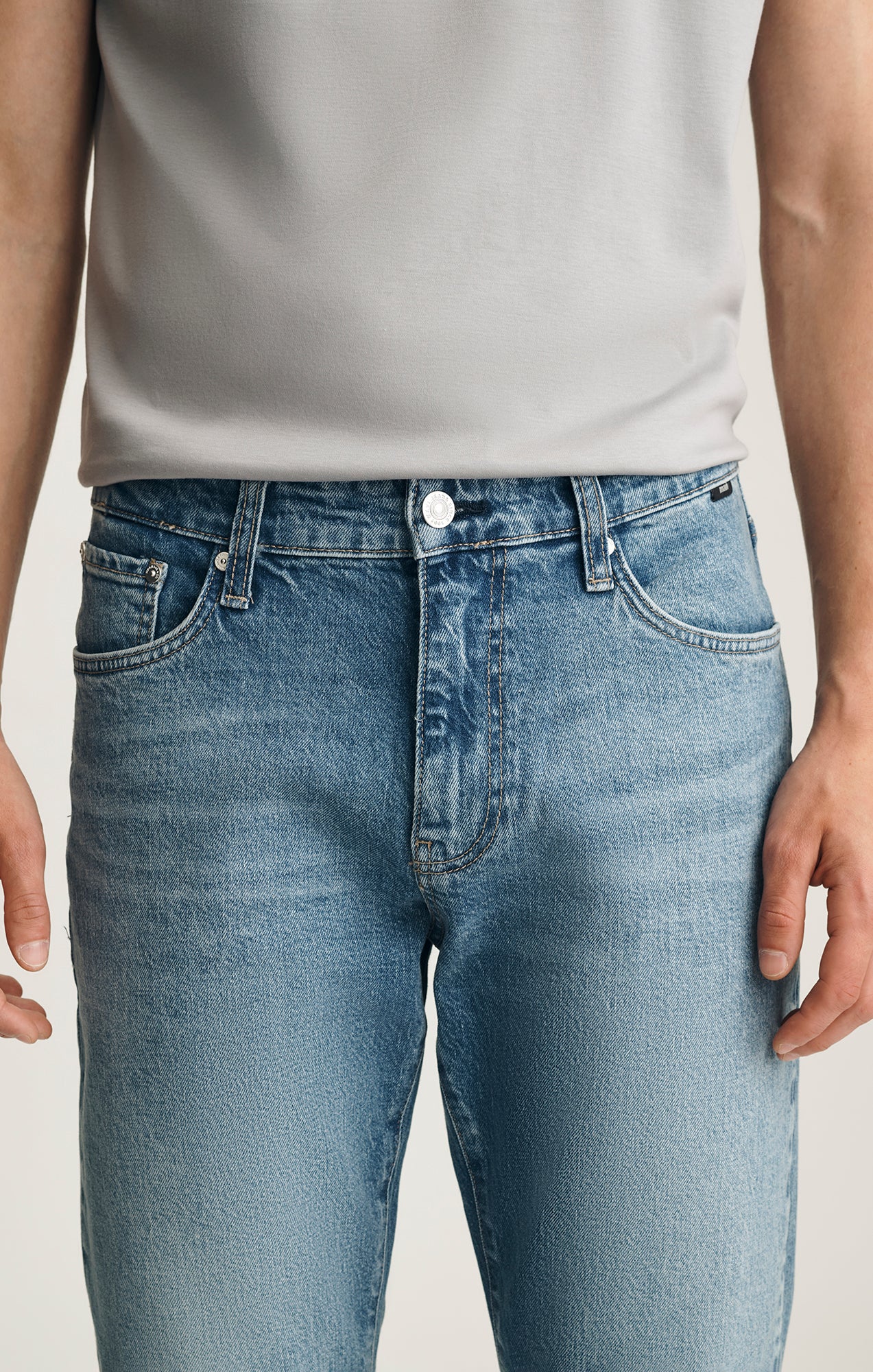 ZACH STRAIGHT LEG IN MID BRUSHED CLASSIC BLUE - Image 6
